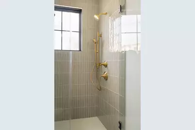 19 South Waverly St #19, Boston, MA 02135 - Photo 21