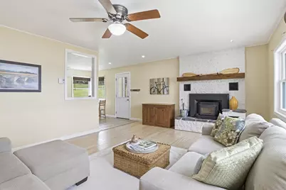 32 Hemlock Drive, Lunenburg, MA 01462 - Photo 9