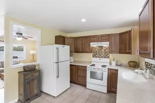 32 Hemlock Dr, Lunenburg, MA 01462 - Photo 13