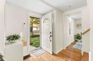 567 Poplar St, Boston, MA 02131 - Photo 7