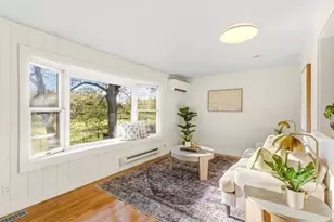 567 Poplar St, Boston, MA 02131 - Photo 17