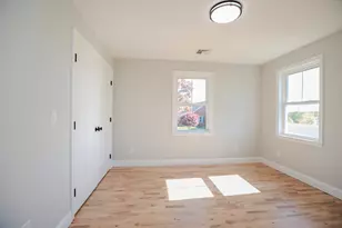 205 Eastview Ave, Somerset, MA 02726 - Photo 17