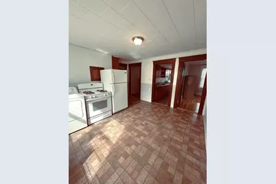 54 Lincoln St #1, North Andover, MA 01845 - Photo 5
