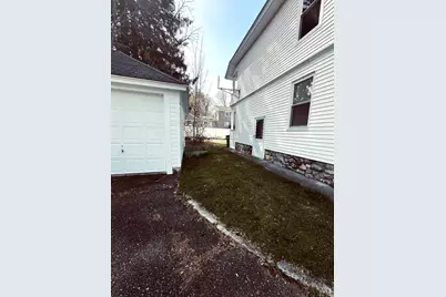 54 Lincoln St #1, North Andover, MA 01845 - Photo 19