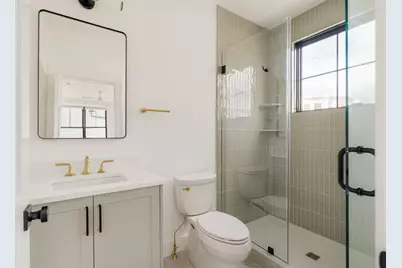 19 South Waverly St, Boston, MA 02135 - Photo 23