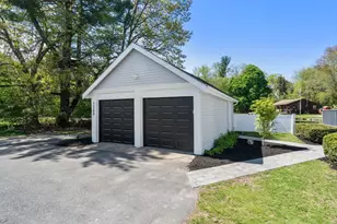 1360 Great Plain Ave, Needham, MA 02492 - Photo 33