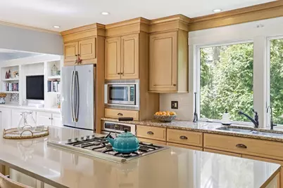 253 Great Rd, Bedford, MA 01730 - Photo 3