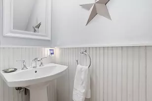 253 Great Rd, Bedford, MA 01730 - Photo 29