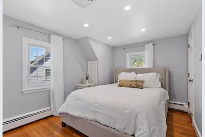 25 Naples Road, Melrose, MA 02176 - Photo 15