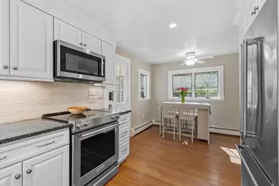 25 Naples Road, Melrose, MA 02176 - Photo 13