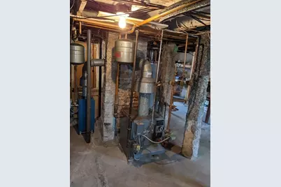 13 Spring St, Milford, MA 01757 - Photo 21