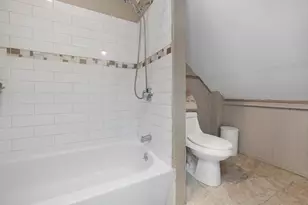 518 Lonsdale Ave, Pawtucket, RI 02863 - Photo 7