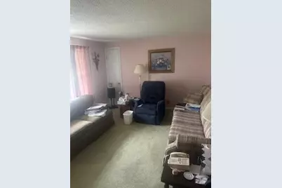 44 Maebeth St, Springfield, MA 01119 - Photo 5