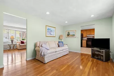 262 Sanders Avenue, Lowell, MA 01851 - Photo 7