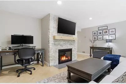 19 Bradley Lane #19, Westford, MA 01886 - Photo 5