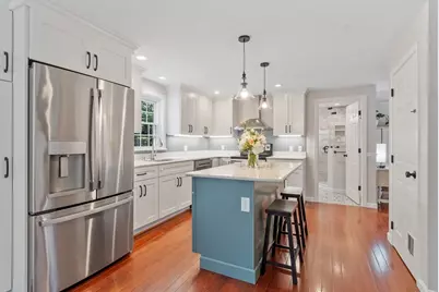 60 Searle St, Georgetown, MA 01833 - Photo 5