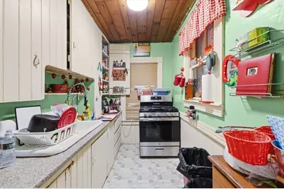 140 Holly St, New Bedford, MA 02746 - Photo 7