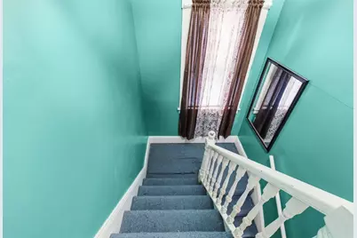 140 Holly St, New Bedford, MA 02746 - Photo 13