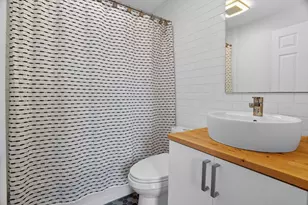 26 Newbury St, Somerville, MA 02144 - Photo 19