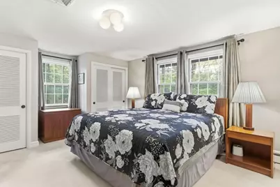 32 Hayden Lane, Bedford, MA 01730 - Photo 17