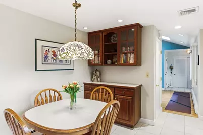 32 Hayden Lane, Bedford, MA 01730 - Photo 5