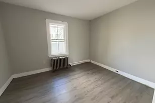 93 Friend St, Amesbury, MA 01913 - Photo 7