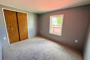 93 Grochmal Ave, Springfield, MA 01150 - Photo 27
