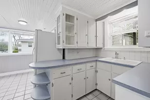 300 Lynn St, Peabody, MA 01960 - Photo 11