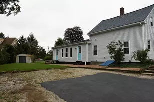 3 Elm St, Oxford, MA 01540 - Photo 3