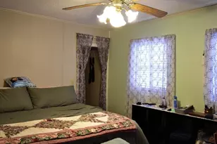 3 Elm St, Oxford, MA 01540 - Photo 21
