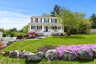 12 Rainbow Cir, Bridgewater, MA 02324 - Photo 3