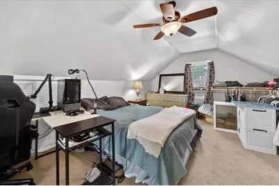 8 Alsop St, Fall River, MA 02723 - Photo 25