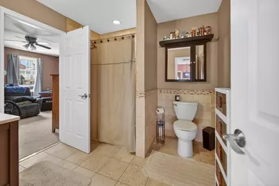 8 Alsop St, Fall River, MA 02723 - Photo 19