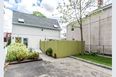 26 Cross Street, Waltham, MA 02453 - Photo 3