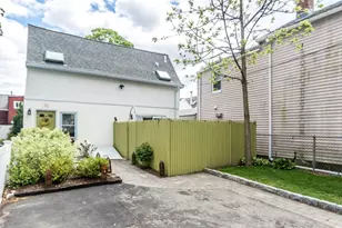 26 Cross St, Waltham, MA 02453 - Photo 3