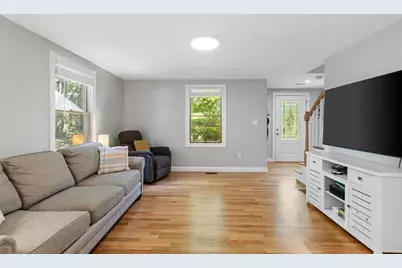 10 University Park, Waltham, MA 02453 - Photo 5