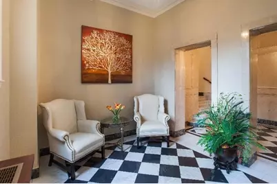 1401 Beacon St #704, Brookline, MA 02446 - Photo 3