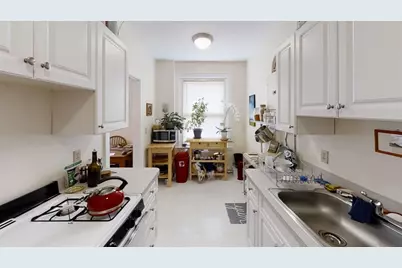 1401 Beacon St #808, Brookline, MA 02446 - Photo 3