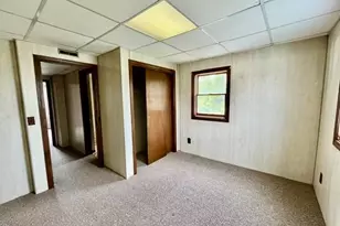 13 Florence St, Chicopee, MA 01013 - Photo 27