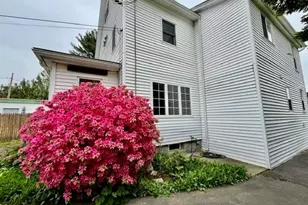 13 Florence St, Chicopee, MA 01013 - Photo 37