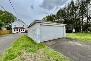 13 Florence St, Chicopee, MA 01013 - Photo 41