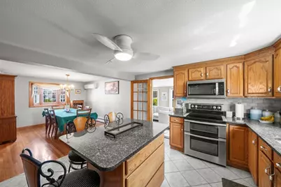 339 Passaconaway Dr, Dracut, MA 01826 - Photo 5