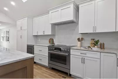 65 Fox Run Rd, Sudbury, MA 01776 - Photo 3