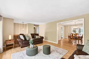 306 Franklin St, Mansfield, MA 02048 - Photo 9