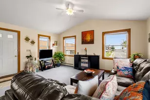 34 Cable Ave, Salisbury, MA 01952 - Photo 7