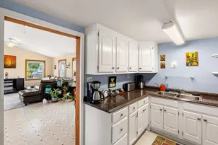 34 Cable Ave, Salisbury, MA 01952 - Photo 11
