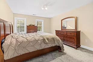 220 Berry St, Wrentham, MA 02093 - Photo 19