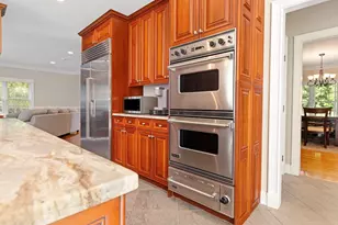 220 Berry St, Wrentham, MA 02093 - Photo 15