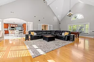 220 Berry St, Wrentham, MA 02093 - Photo 17