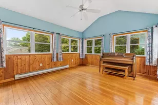 137 Eleanor Dr, Braintree, MA 02184 - Photo 11